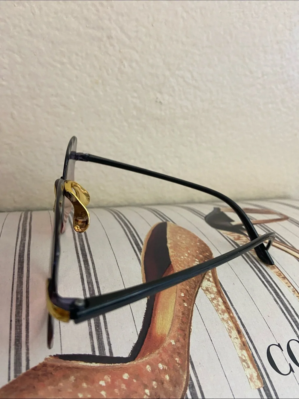 5/$10❤️❤️❤️NEW Rimless Gradient Pink Fashion Sunglasses